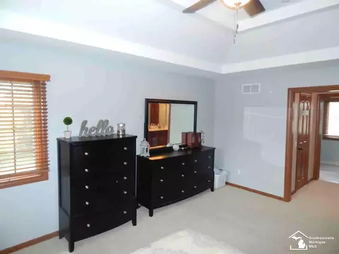 799 Wembley, Monroe, MI 48161 photo 28