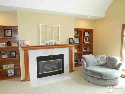 799 Wembley, Monroe, MI 48161 photo 3