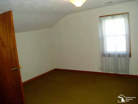 691 Substation, Temperance, MI 48182 photo 12