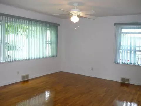 124 Sagamore, Jackson, MI 49203 photo 3