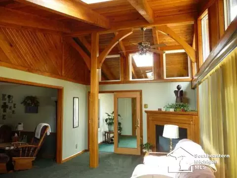 8003 Jackman, Temperance, MI 48182 photo 5
