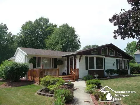 8003 Jackman, Temperance, MI 48182 photo 1