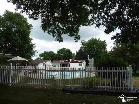 8003 Jackman, Temperance, MI 48182 photo 27