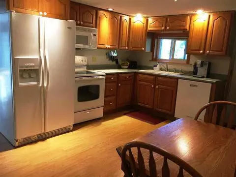 4000 Blackman, Jackson, MI 49201 photo 4