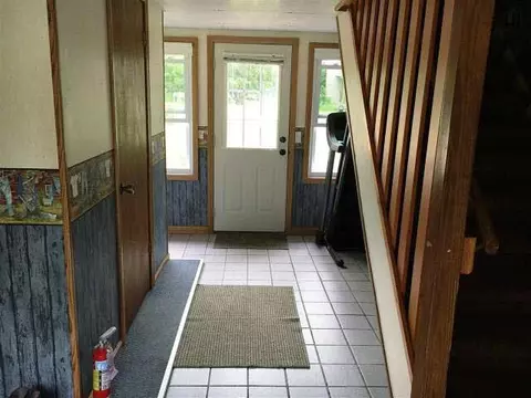 4000 Blackman, Jackson, MI 49201 photo 3