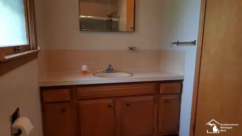 1208 Mccormick, Monroe, MI 48162 photo 7