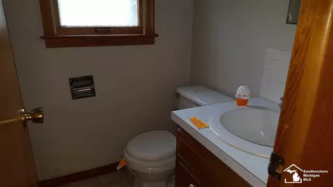 1208 Mccormick, Monroe, MI 48162 photo 5
