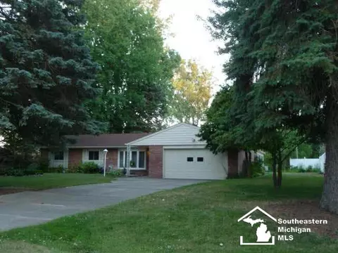 1191 Apache, Temperance, MI 48182 photo 1