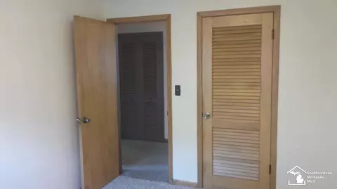 304 Saint Marys, Monroe, MI 48162 photo 12