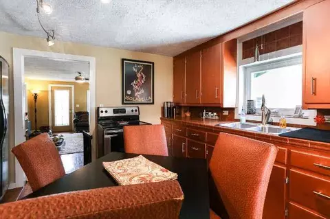 884 Bryant, Jackson, MI 49202 photo 23