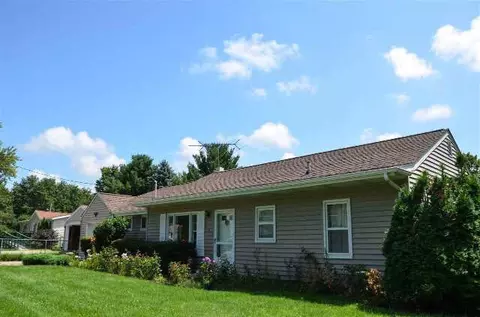 209 Cardinal, Jackson, MI 49202 photo 3