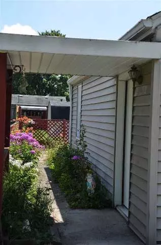 209 Cardinal, Jackson, MI 49202 photo 31
