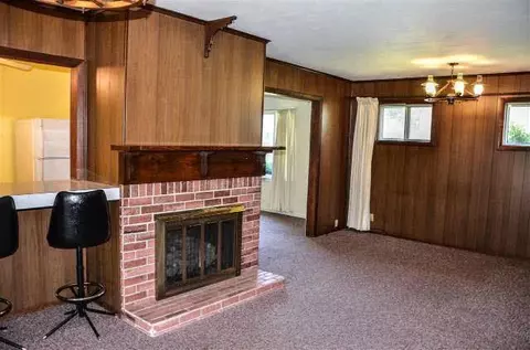 209 Cardinal, Jackson, MI 49202 photo 6