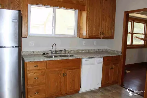 522 Toledo, Monroe, MI 48161 photo 13