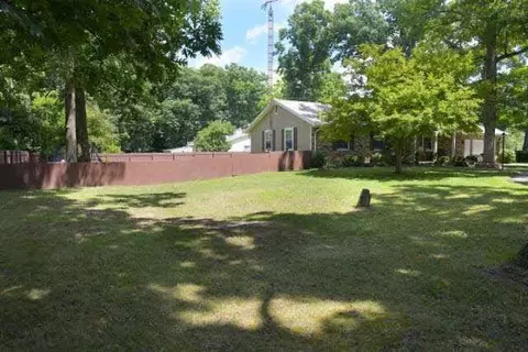 2000 E Kimmel, Jackson, MI 49201 photo 4