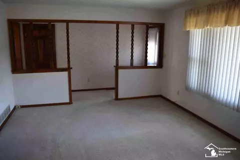 1294 N Roessler, Monroe, MI 48162 photo 9