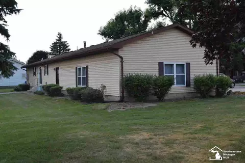 1294 N Roessler, Monroe, MI 48162 photo 4