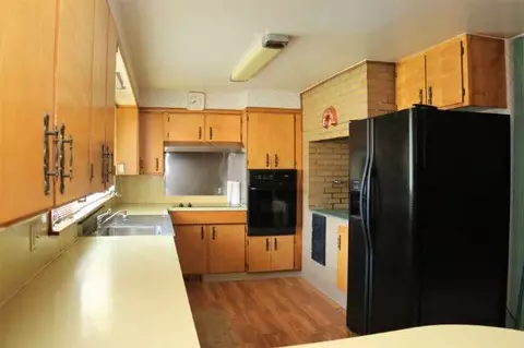 914 S Brown, Jackson, MI 49203 photo 7