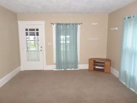 812 N Elm, Jackson, MI 49202 photo 4
