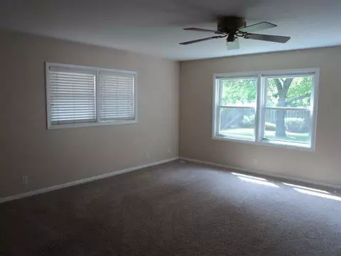 5645 Poplar, Jackson, MI 49201 photo 8