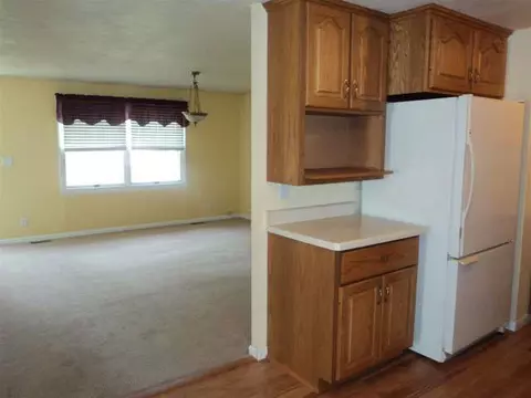5645 Poplar, Jackson, MI 49201 photo 6