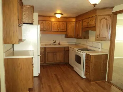 5645 Poplar, Jackson, MI 49201 photo 5