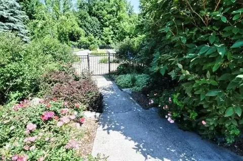 4020 Pine Rdg, Fenton, MI 48430 photo 31