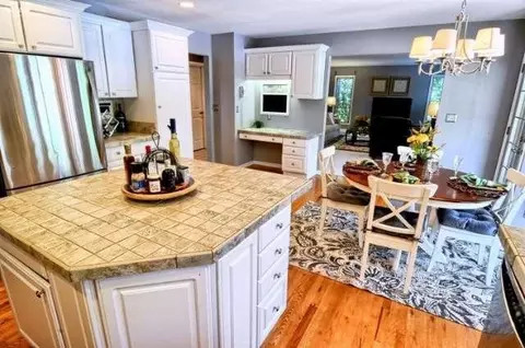 4020 Pine Rdg, Fenton, MI 48430 photo 8