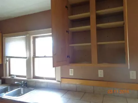 305 E Prospect, Jackson, MI 49203 photo 8
