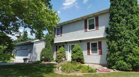 6221 Burning Tree, Jackson, MI 49201 photo 1