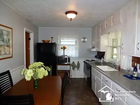 2301 Mason, Temperance, MI 48182 photo 7