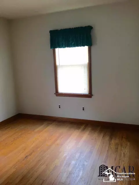 122 Sheridan, Monroe, MI 48162 photo 7