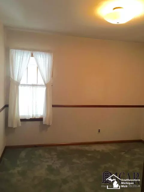 122 Sheridan, Monroe, MI 48162 photo 6