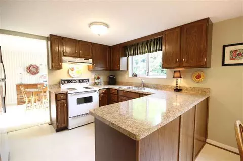6529 Meadowlark Cr, Jackson, MI 49201 photo 7