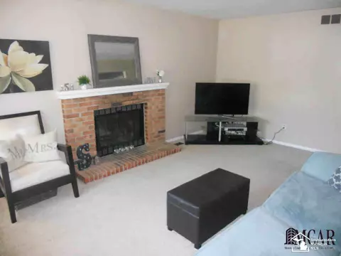 1014 Bentley, Monroe, MI 48162 photo 8