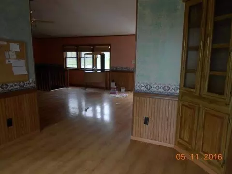 5885 Springport, Jackson, MI 49201 photo 5