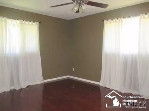 202 Bates, Monroe, MI 48162 photo 7