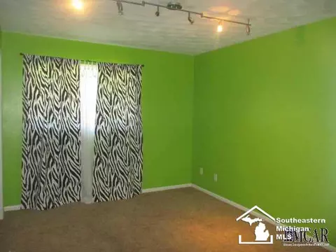 202 Bates, Monroe, MI 48162 photo 10