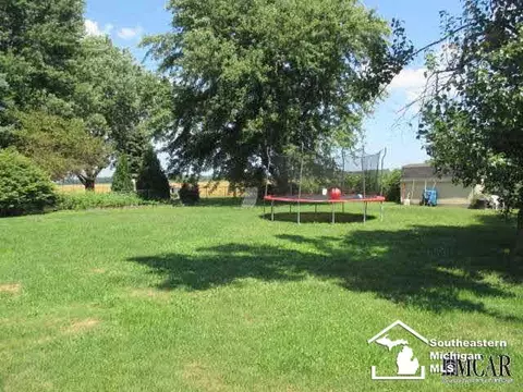 202 Bates, Monroe, MI 48162 photo 3