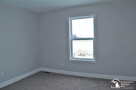 7584 Wildfire, Temperance, MI 48182 photo 13