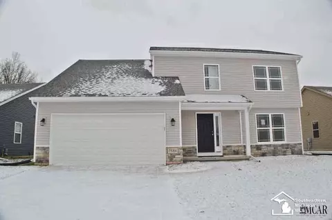 7584 Wildfire, Temperance, MI 48182 photo 1
