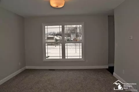 7584 Wildfire, Temperance, MI 48182 photo 9