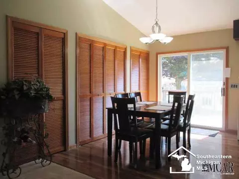 1106 Maple, Monroe, MI 48162 photo 6