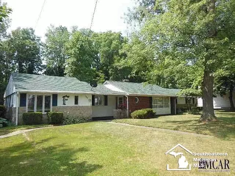 1089 Cherry, Temperance, MI 48182 photo 1