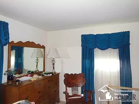 1089 Cherry, Temperance, MI 48182 photo 11