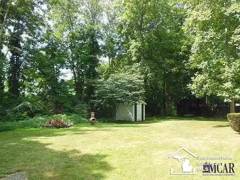1089 Cherry, Temperance, MI 48182 photo 6