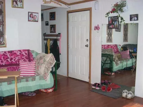 8750 Grayling, Jackson, MI 49201 photo 3