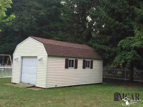 917 Whitman, Temperance, MI 48182 photo 17
