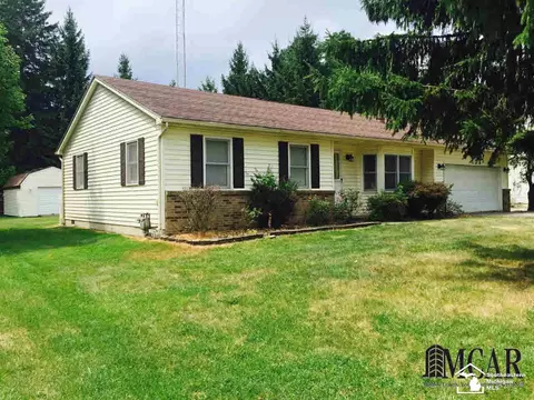 917 Whitman, Temperance, MI 48182 photo 1