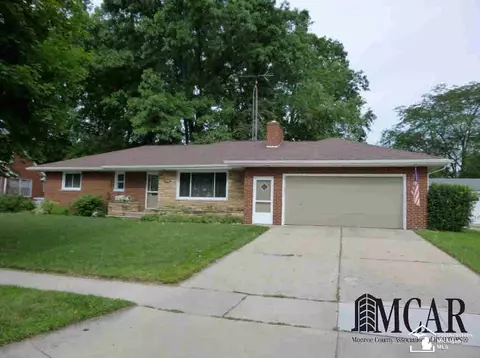1333 Riverview, Monroe, MI 48162 photo 1